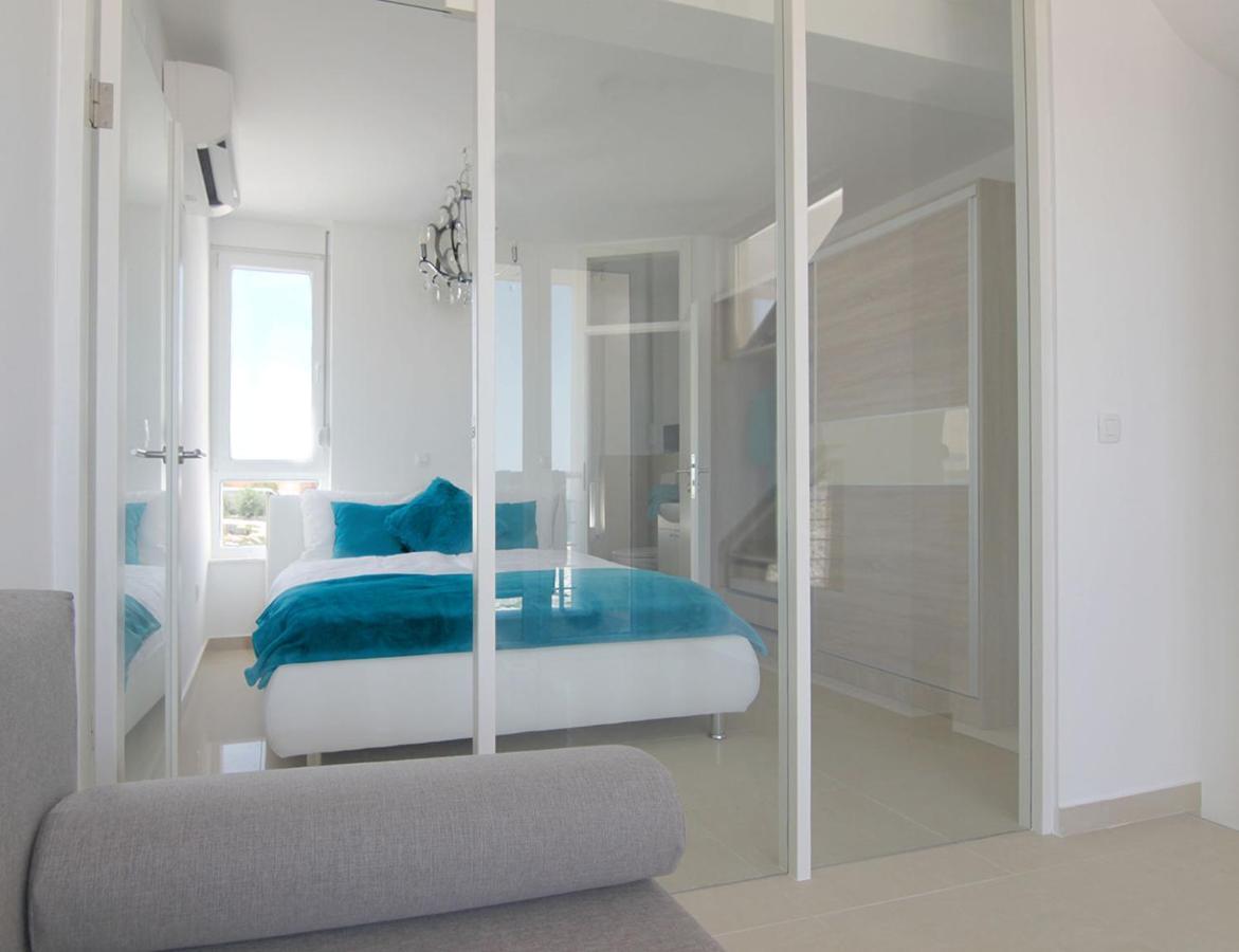 Apartments Atrium Blue ราชานาส ภายนอก รูปภาพ